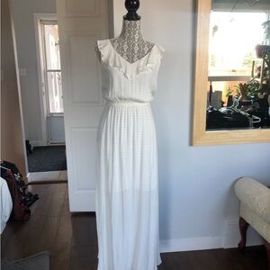 NWT RW&CO. White Ruffle Trim Maxi Dress. Small